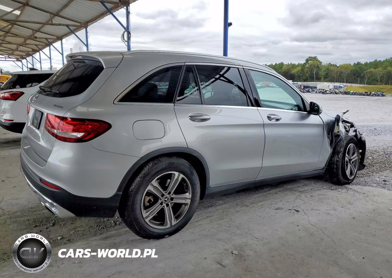 2018 Mercedes-Benz Glc 300 4Matic VIN:WDC0G4KB5JV038999 - 3