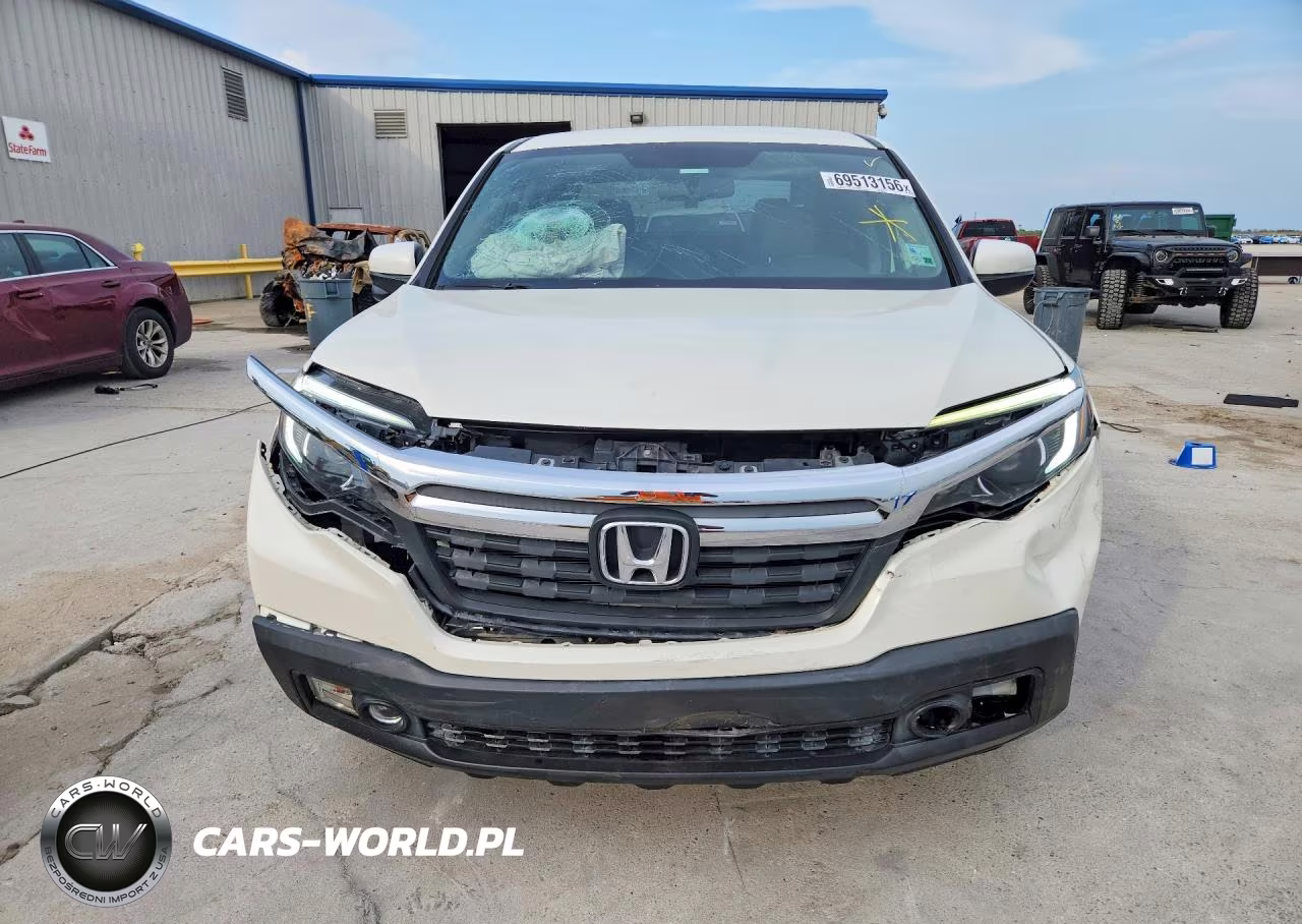 2018 Honda Ridgeline Rtl VIN:5FPYK2F63JB003196 - 5