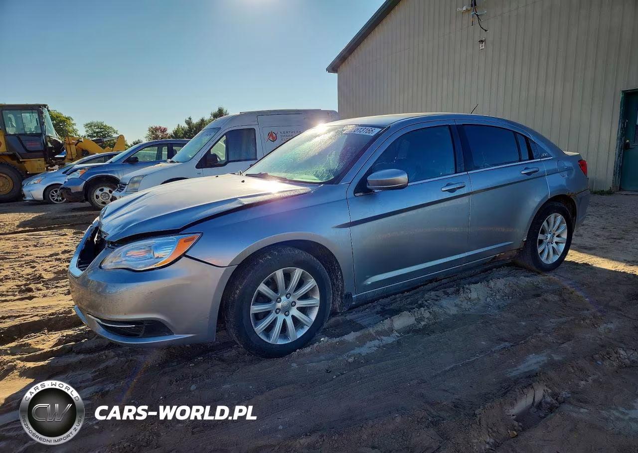 2013 Chrysler 200 Touring VIN:1C3CCBBB1DN575493 - 1