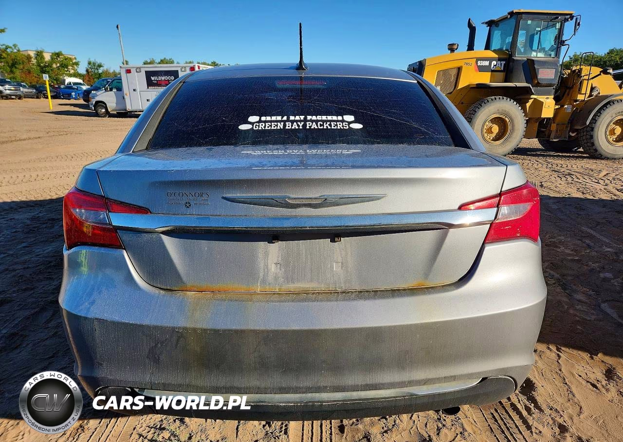 2013 Chrysler 200 Touring VIN:1C3CCBBB1DN575493 - 6