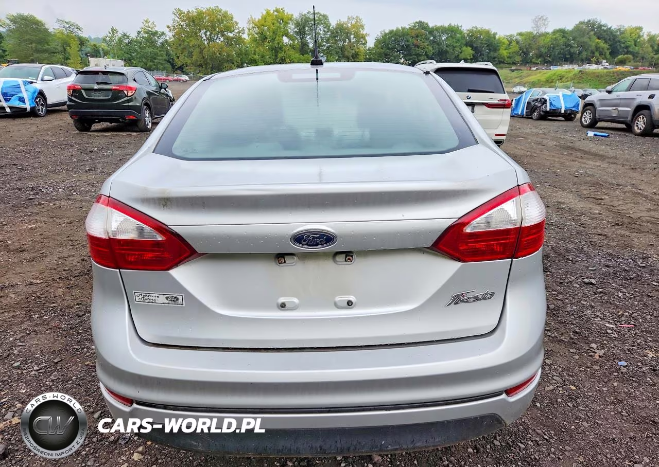 2017 Ford Fiesta S VIN:3FADP4AJ1HM136776 - 6