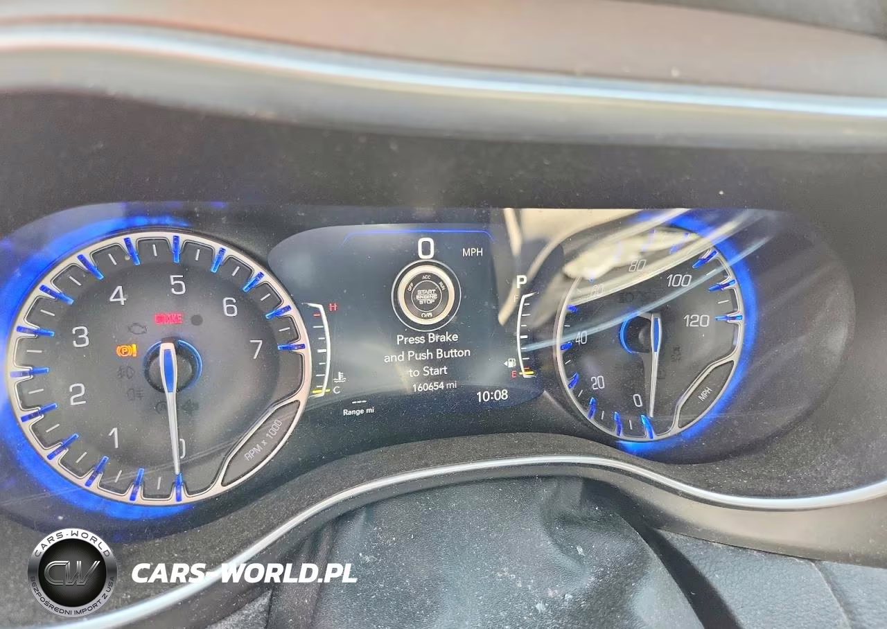 2018 Chrysler Pacifica Limited VIN:2C4RC1GG9JR314504 - 9