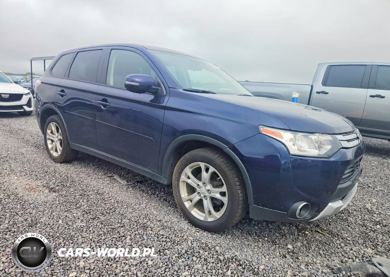 2015 Mitsubishi Outlander Se VIN:JA4AZ3A30FZ010501 - 4