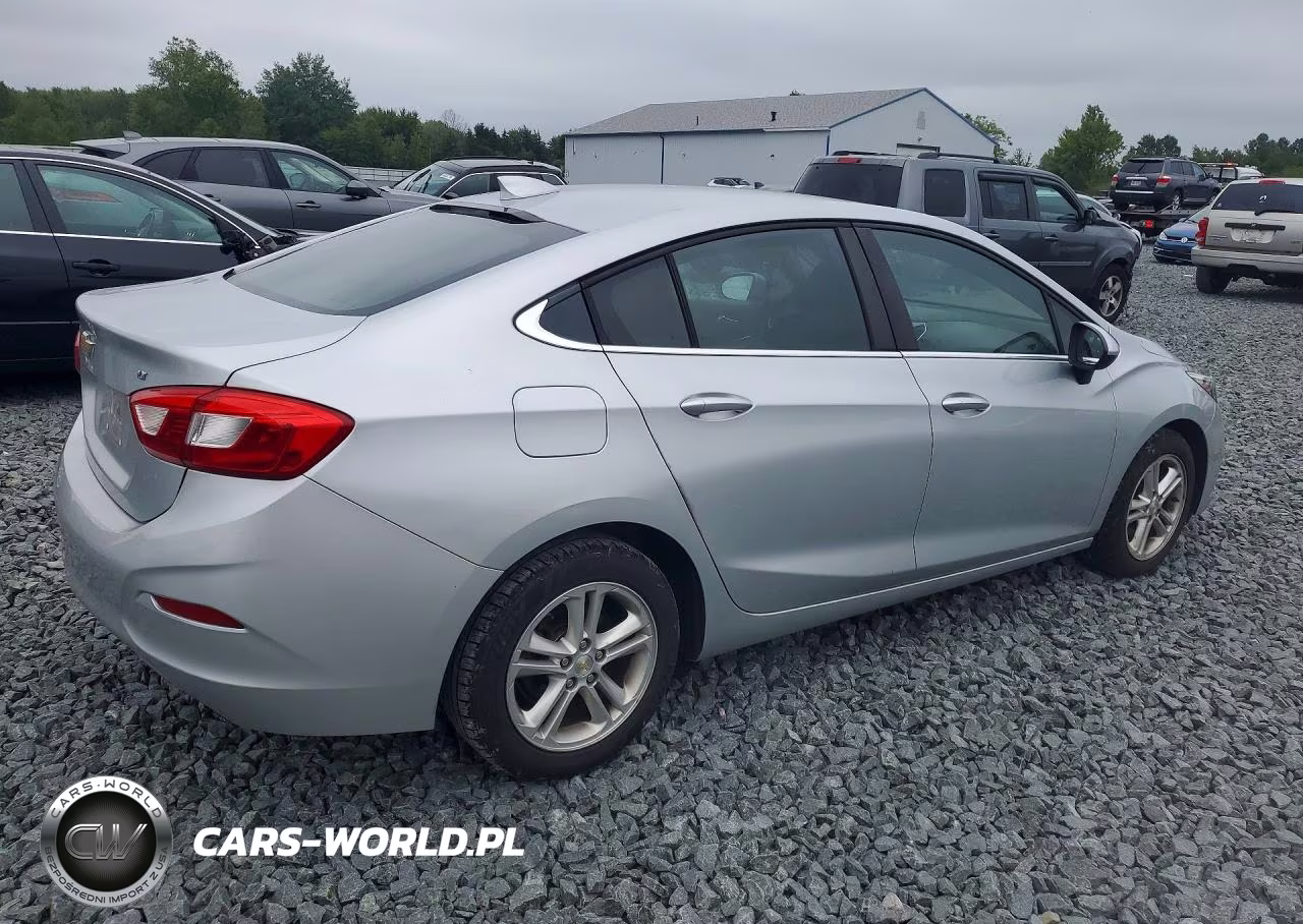 2017 Chevrolet Cruze Lt VIN:1G1BE5SM6H7203591 - 3