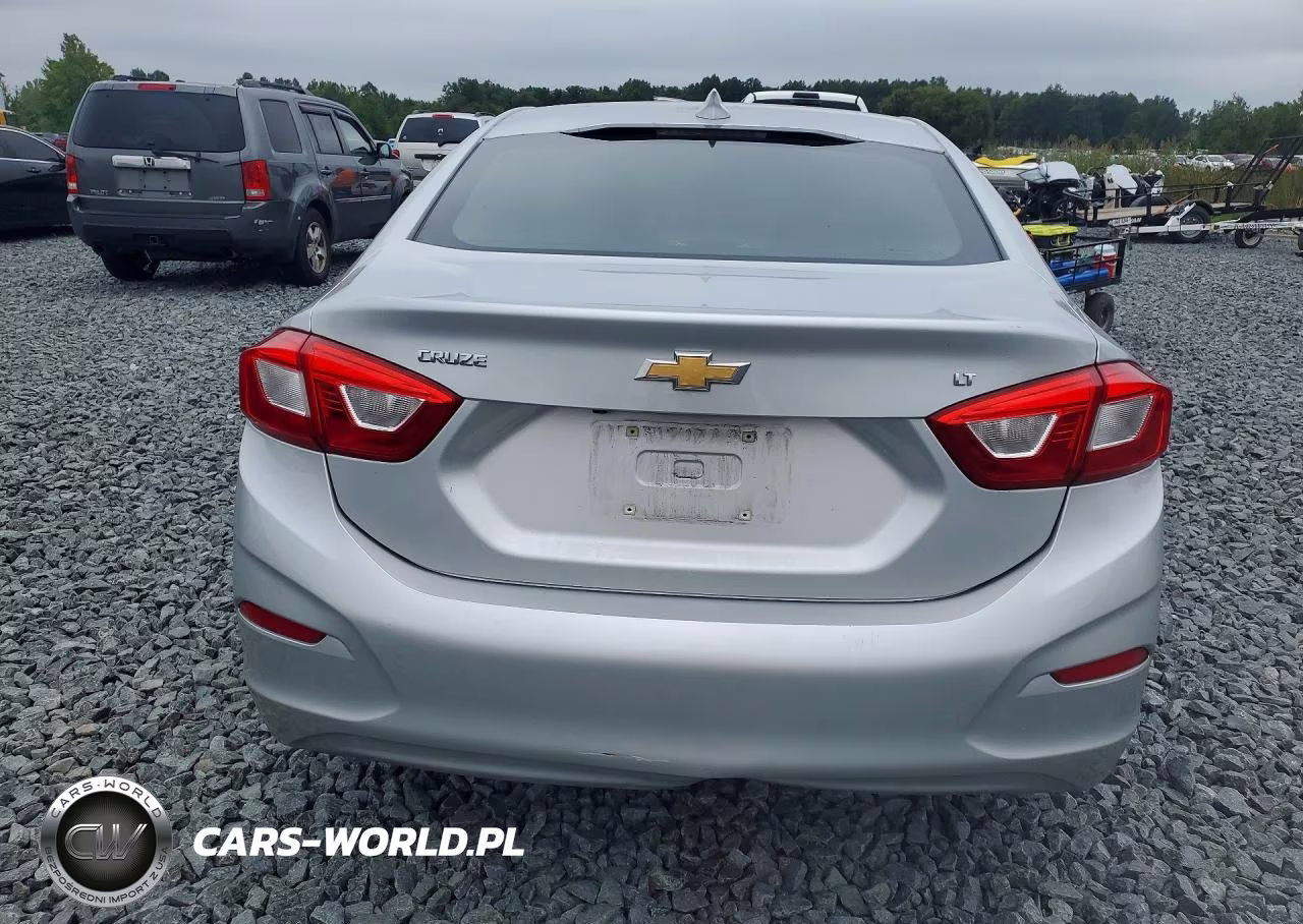 2017 Chevrolet Cruze Lt VIN:1G1BE5SM6H7203591 - 6