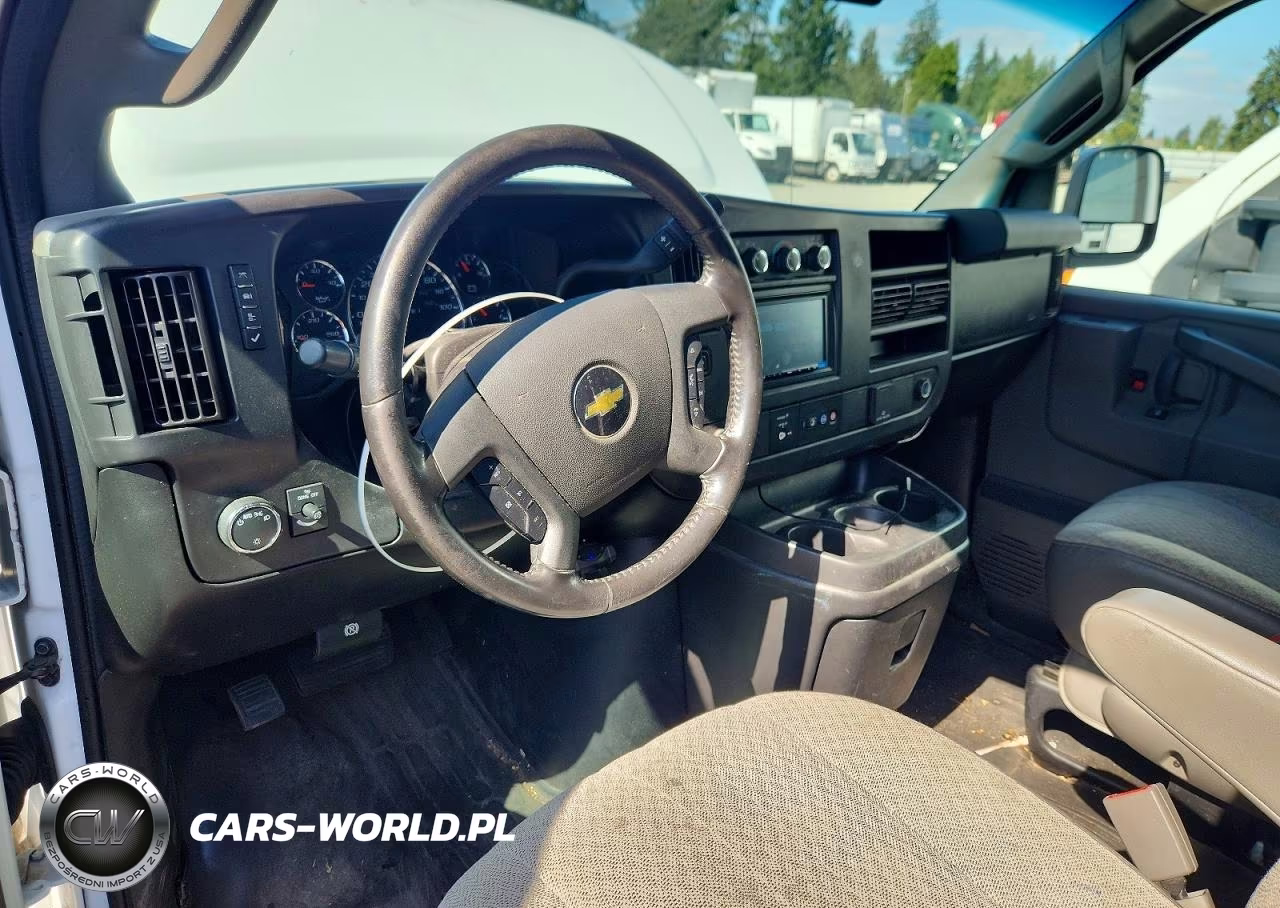 2020 Chevrolet Express G2500 VIN:1GCWGBFG3L1272627 - 8