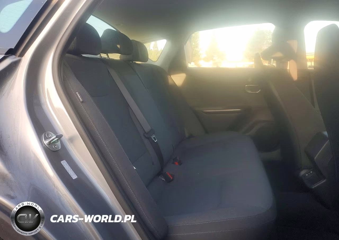2025 Kia K4 Lxs VIN:3KPFT4DE0SE010598 - 10