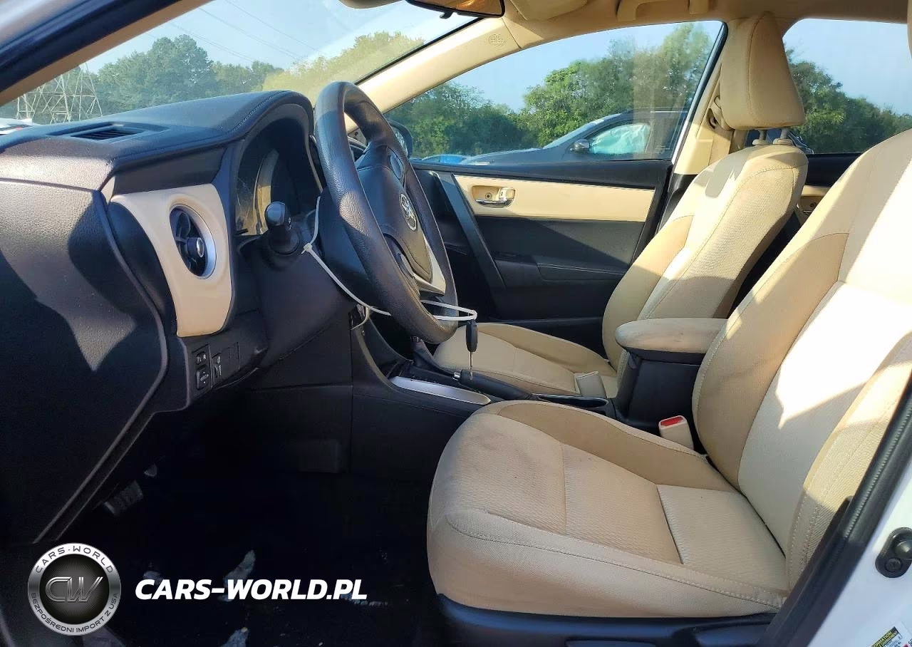 2017 Toyota Corolla Le VIN:5YFBURHE7HP634117 - 7