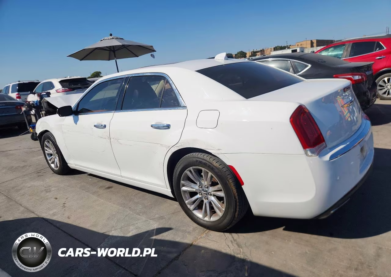 2016 Chrysler 300C VIN:2C3CCAEG5GH334177 - 2