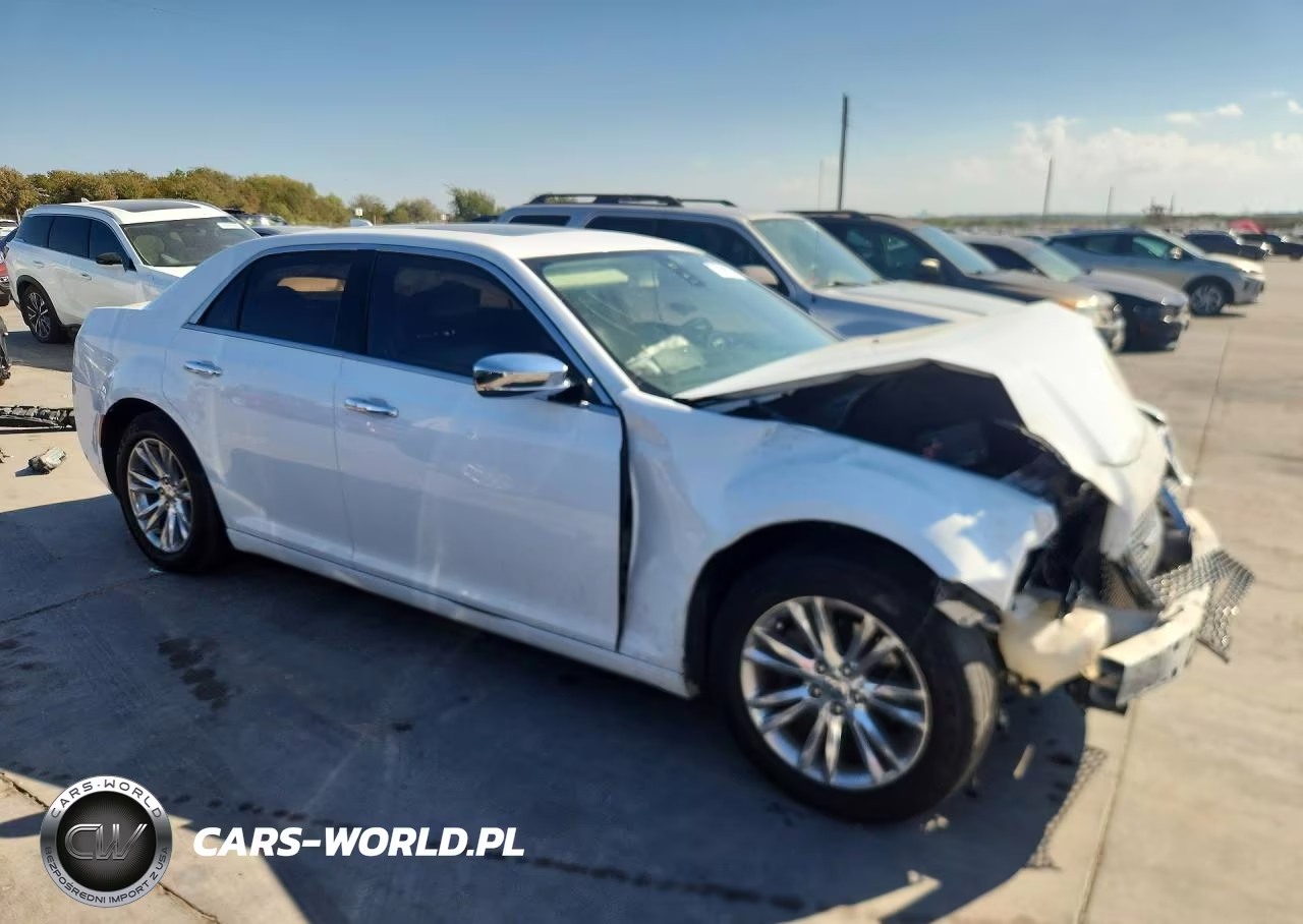 2016 Chrysler 300C VIN:2C3CCAEG5GH334177 - 4