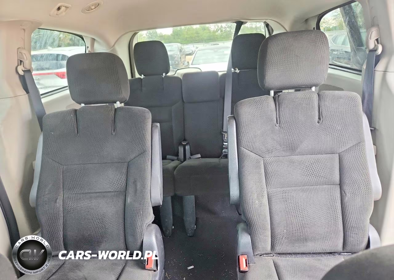 2016 Dodge Grand Caravan Sxt VIN:2C4RDGCG1GR160868 - 10