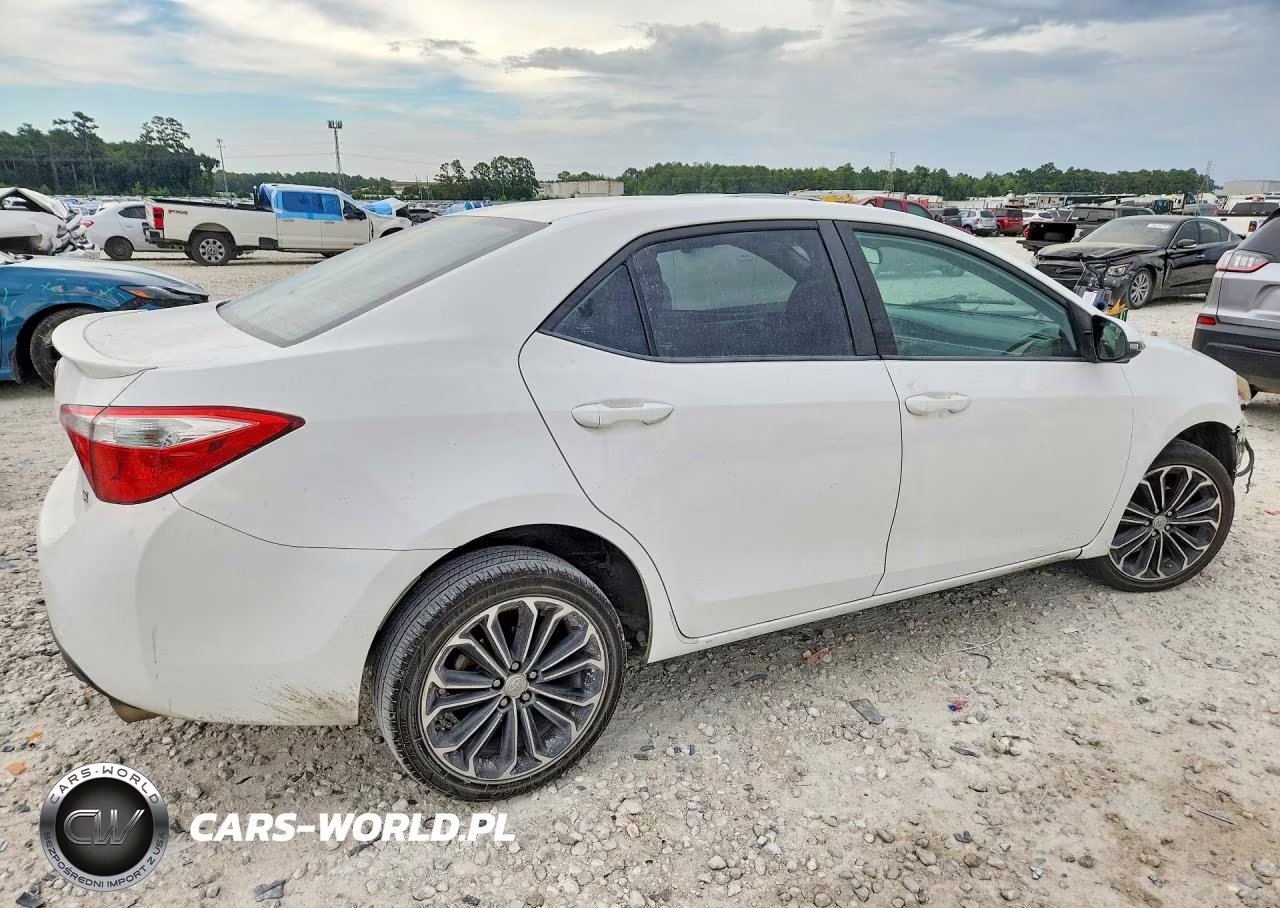 2015 Toyota Corolla S Plus VIN:2T1BURHE2FC394634 - 3