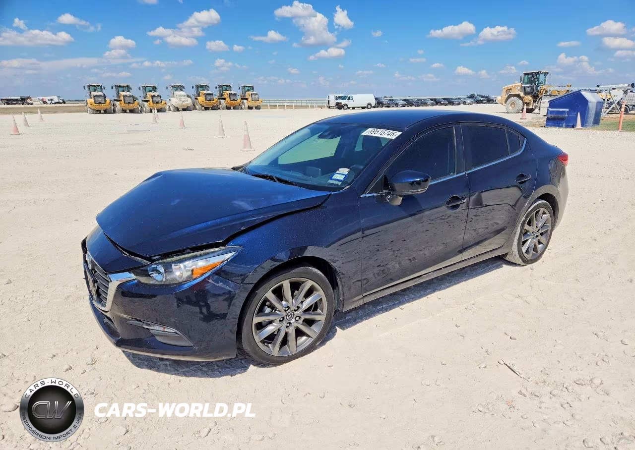 2018 Mazda 3 Touring VIN:3MZBN1V33JM172702 - 1