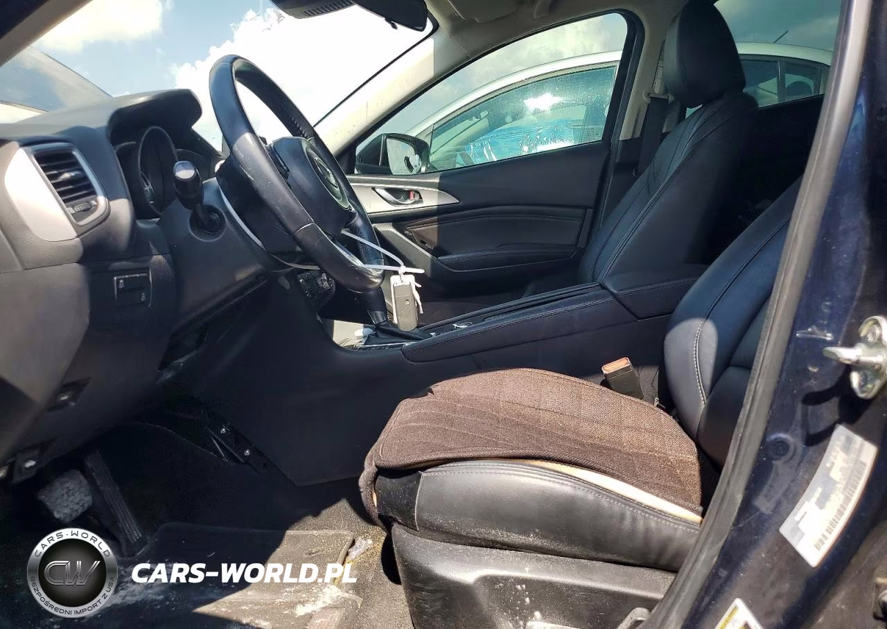 2018 Mazda 3 Touring VIN:3MZBN1V33JM172702 - 7