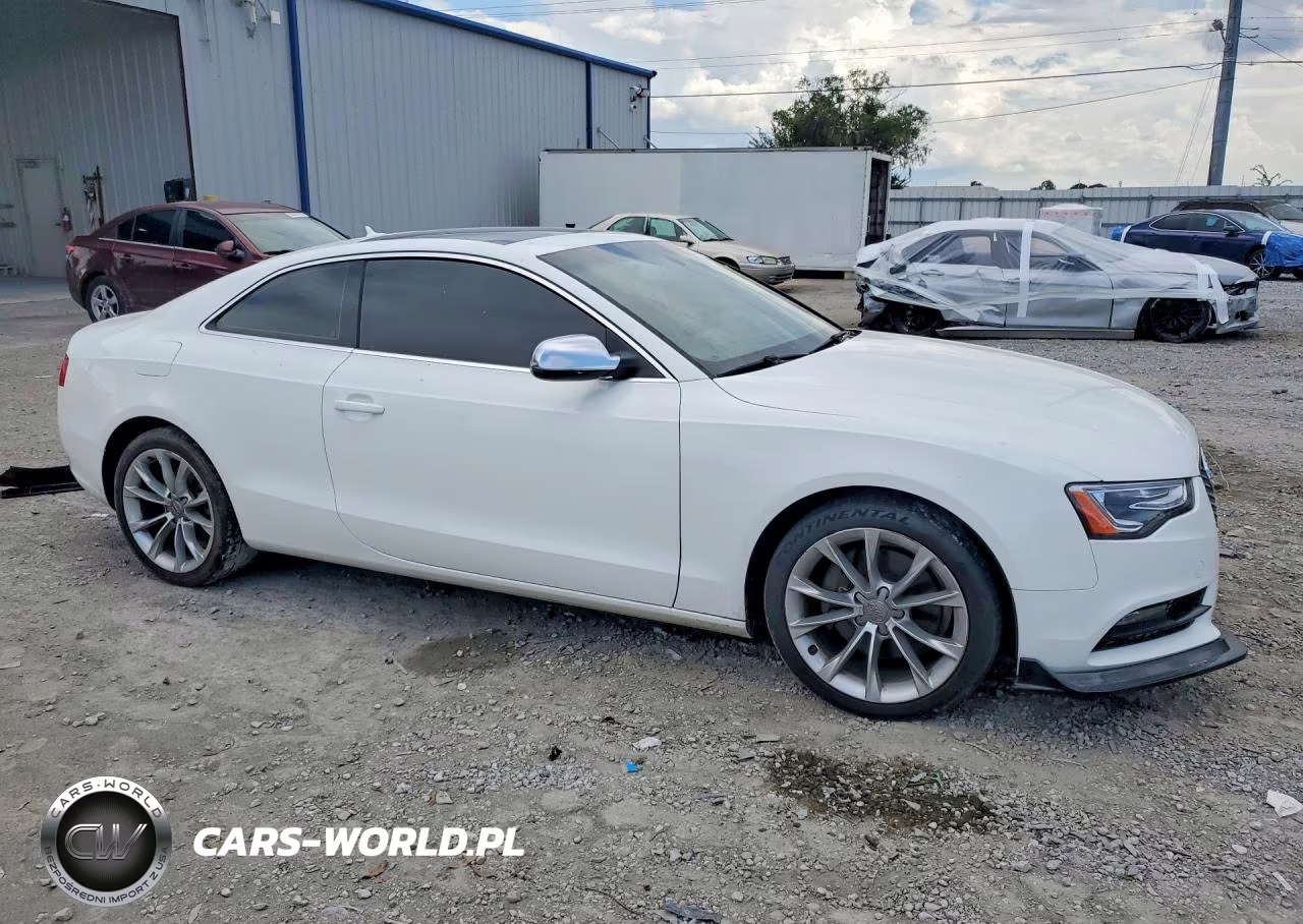 2014 Audi A5 Premium VIN:WAUCFAFR2EA024452 - 4