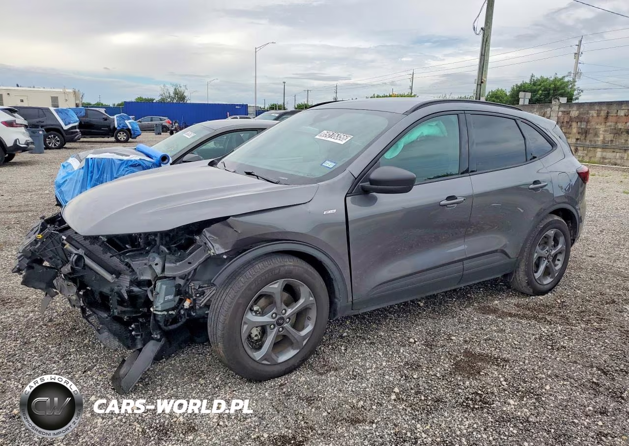 2025 Ford Escape St Line – zdjęcie 1 z 13