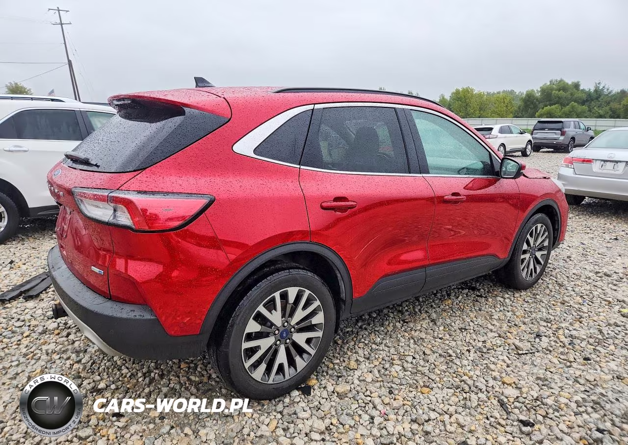 2020 Ford Escape Titanium VIN:1FMCU9J91LUA30328 - 3