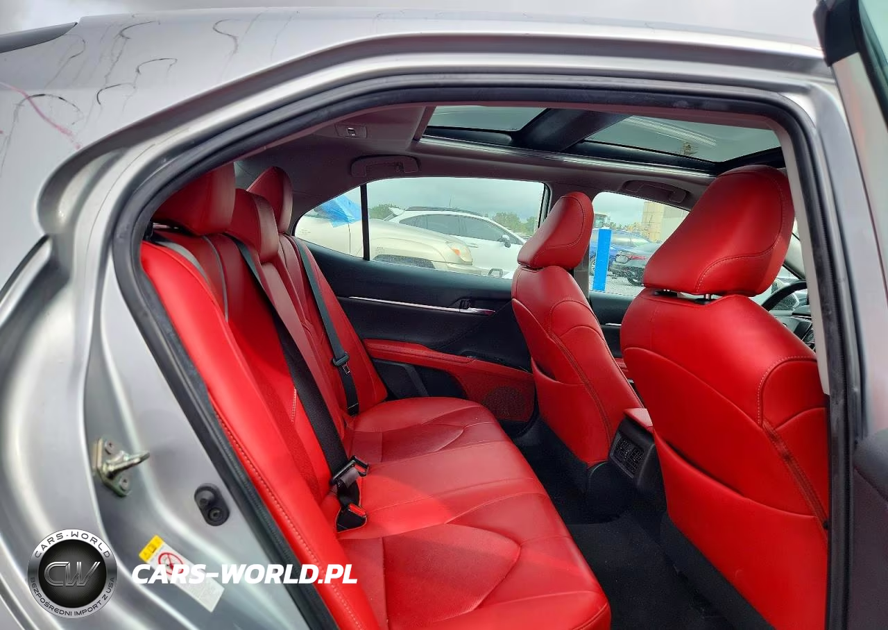 2019 Toyota Camry Xse VIN:4T1B61HK1KU180440 - 10
