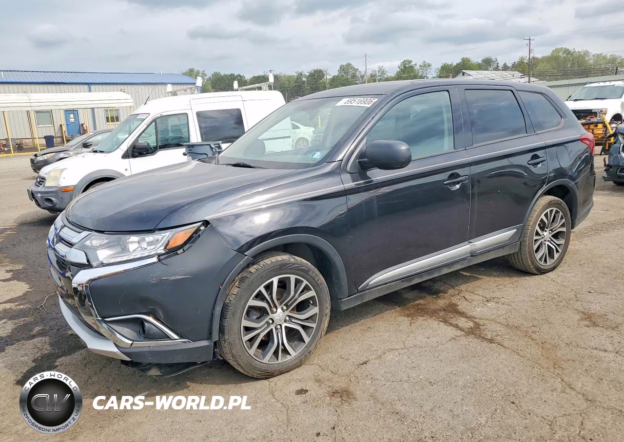2017 Mitsubishi Outlander Es – zdjęcie 1 z 13