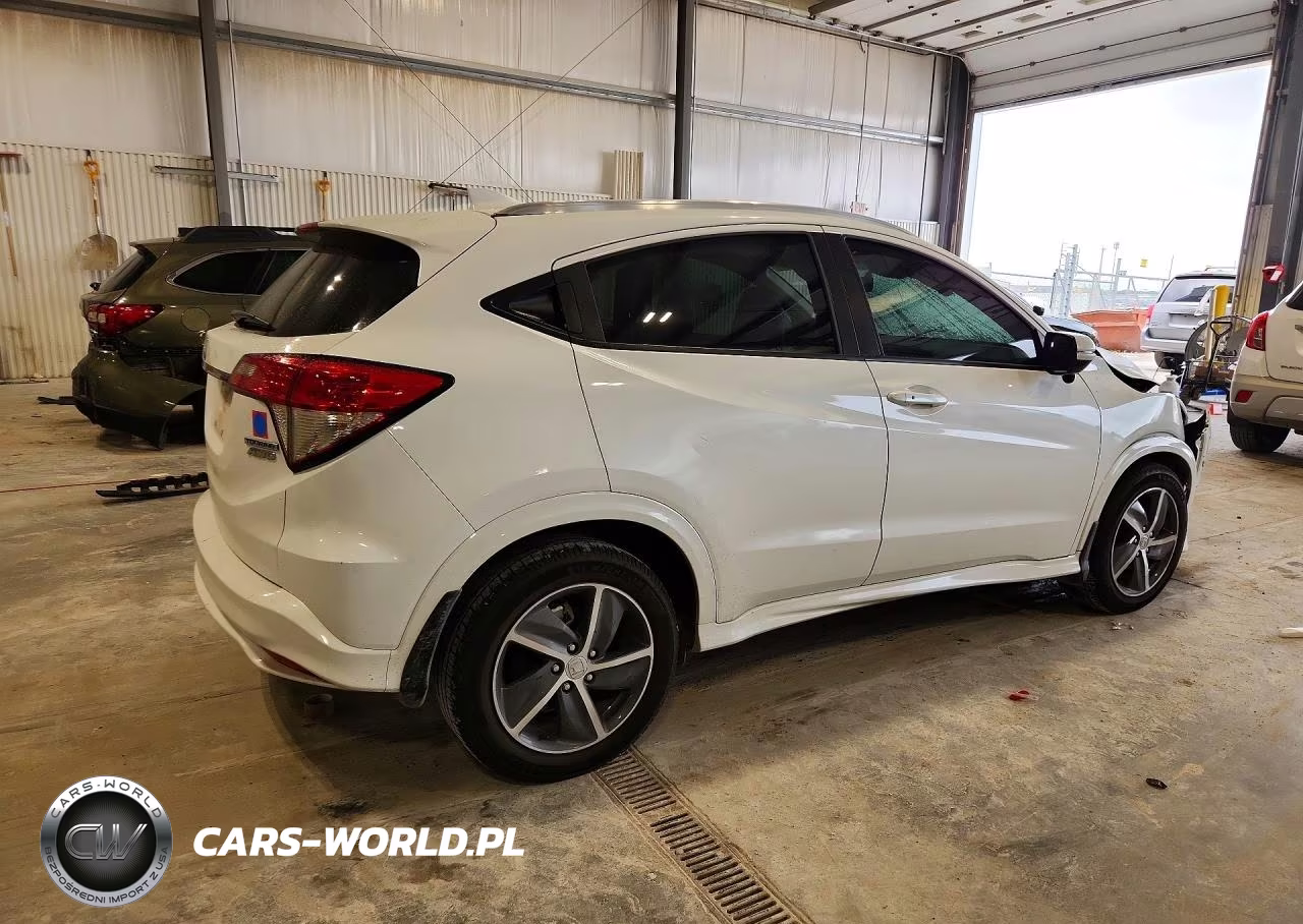 2019 Honda Hr-V Touring VIN:3CZRU6H94KM702219 - 3