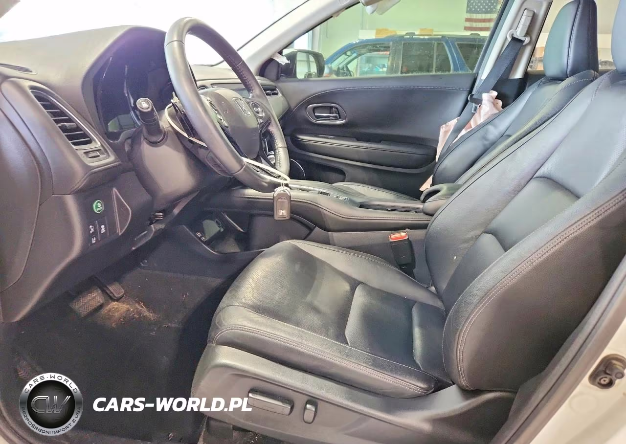 2019 Honda Hr-V Touring VIN:3CZRU6H94KM702219 - 7