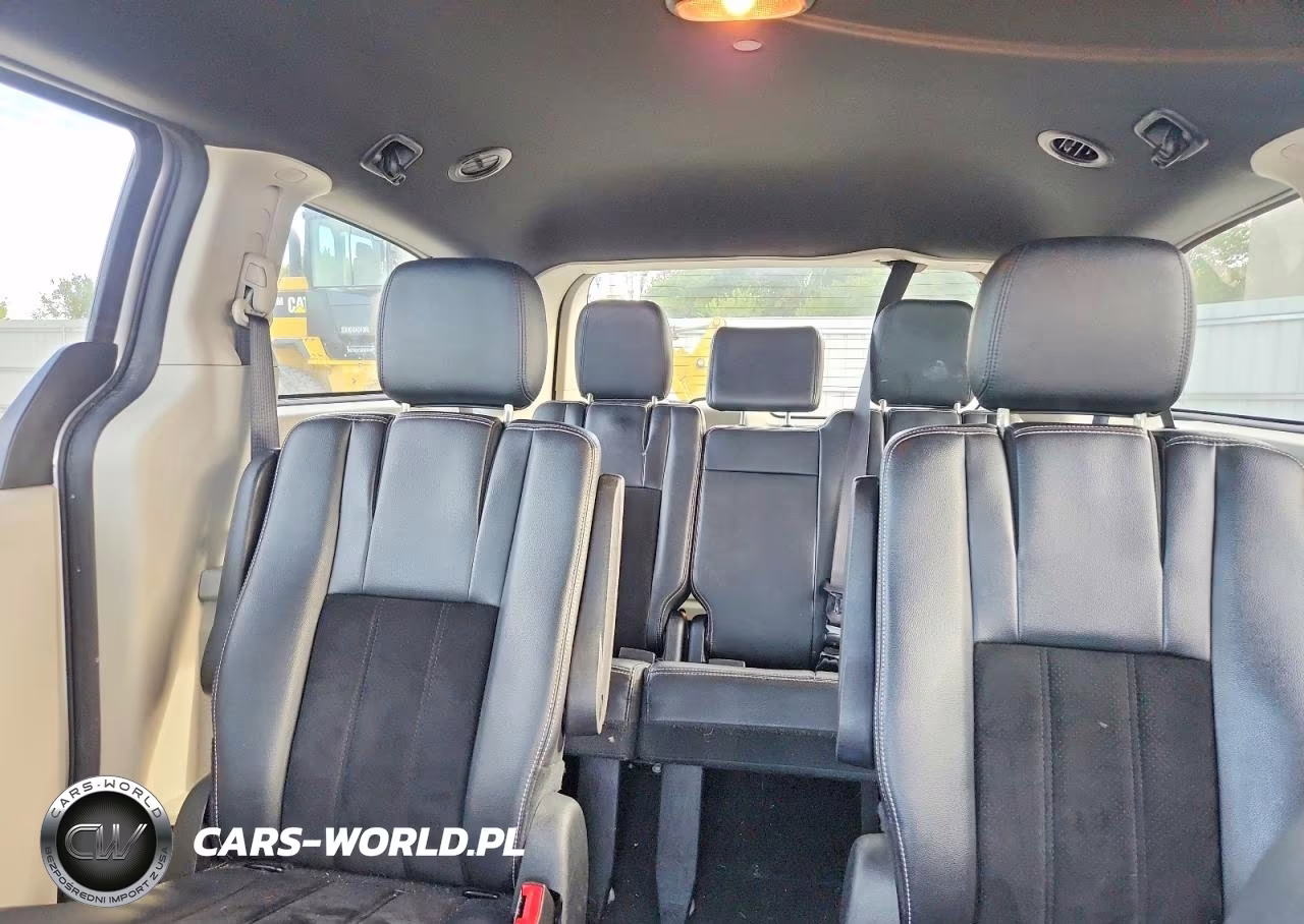 2017 Dodge Grand Caravan Sxt VIN:2C4RDGCG0HR827592 - 10