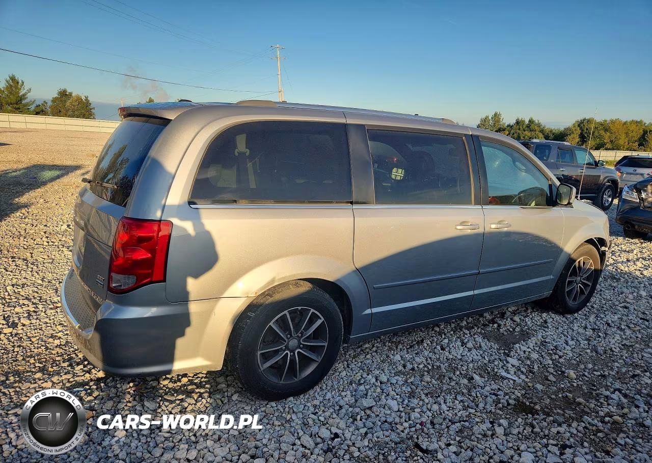 2017 Dodge Grand Caravan Sxt VIN:2C4RDGCG0HR827592 - 3