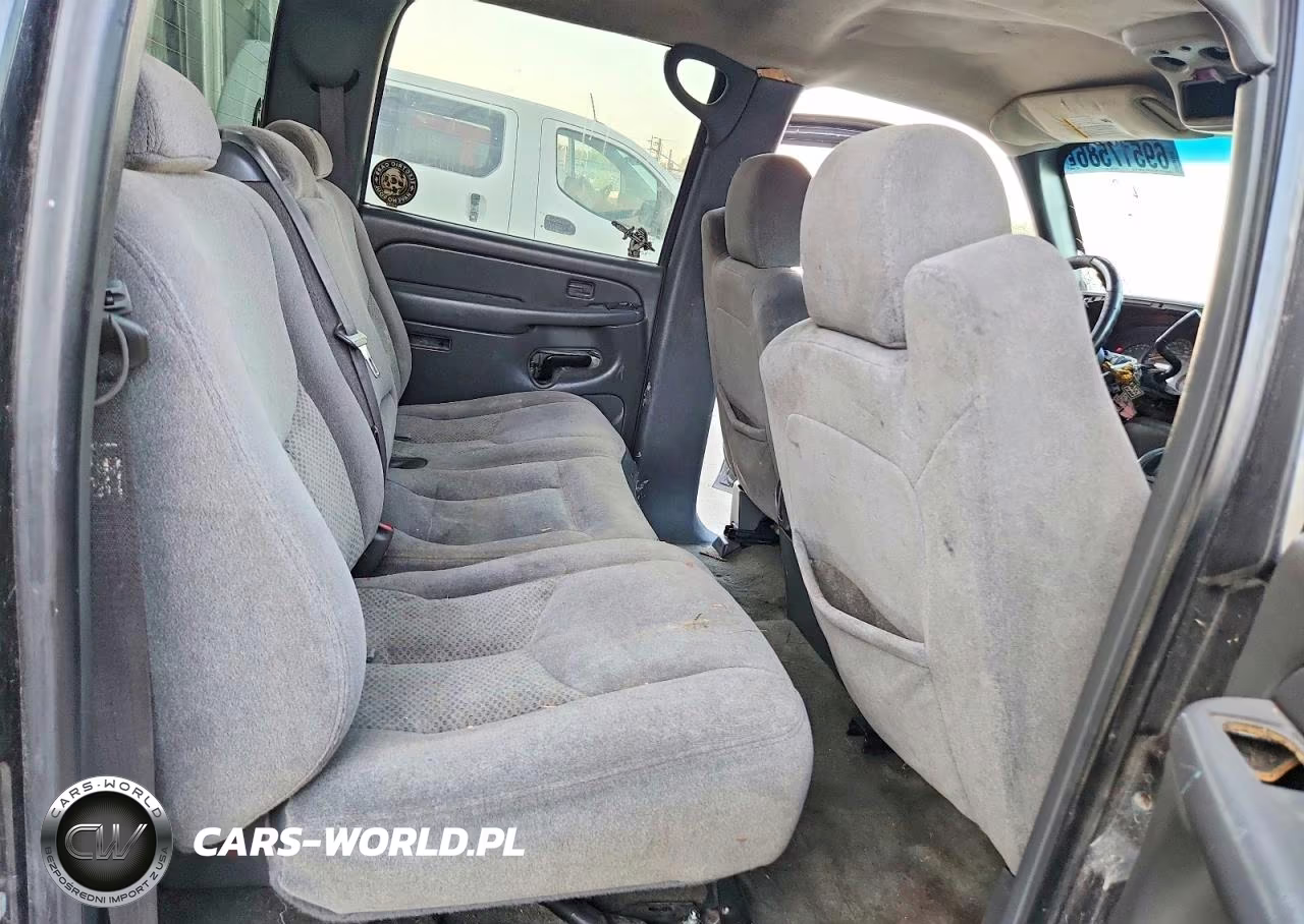 2005 Chevrolet Silverado C1500 VIN:2GCEC13T051362589 - 10