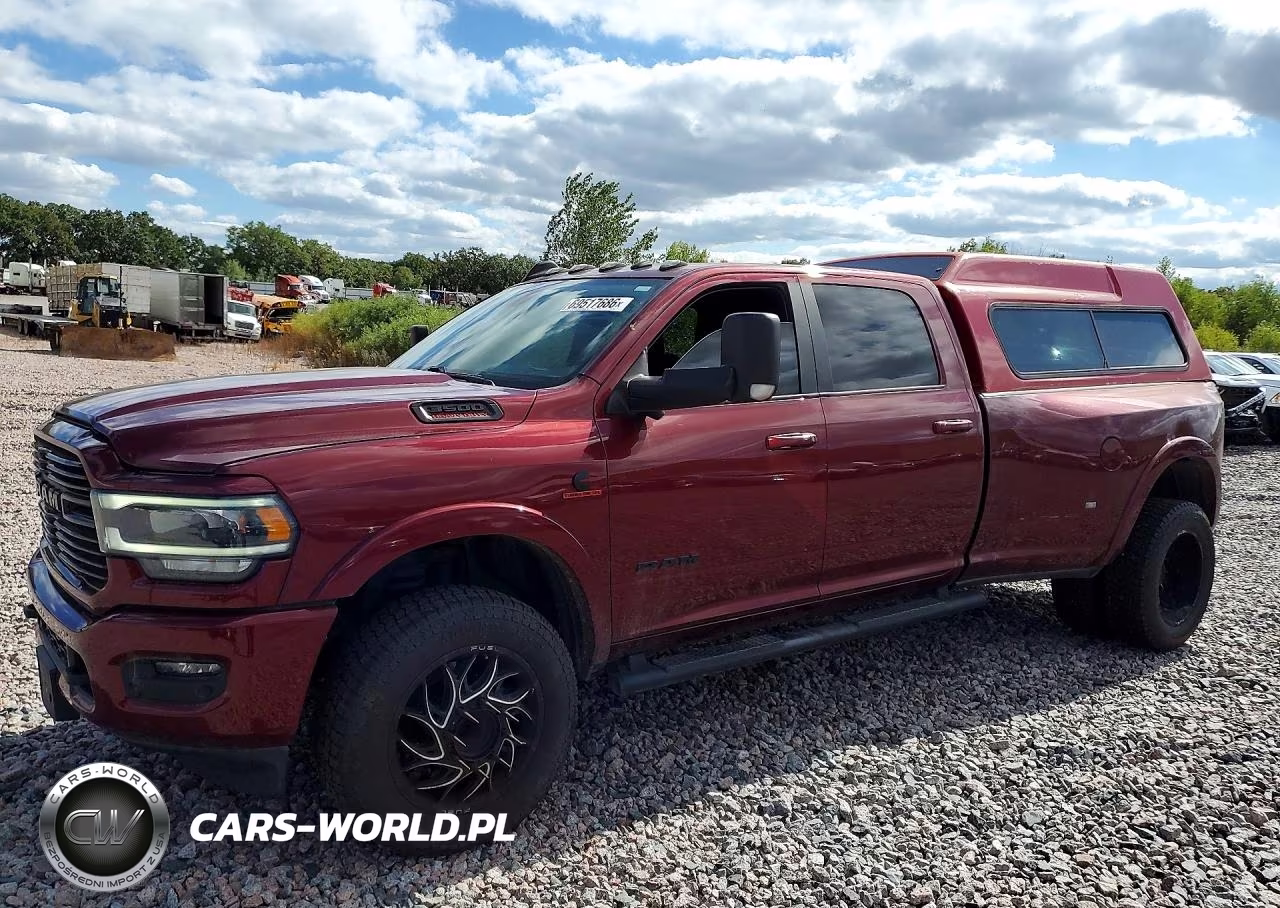 2020 Ram 3500 Laramie VIN:3C63RRJLXLG215621 - 1
