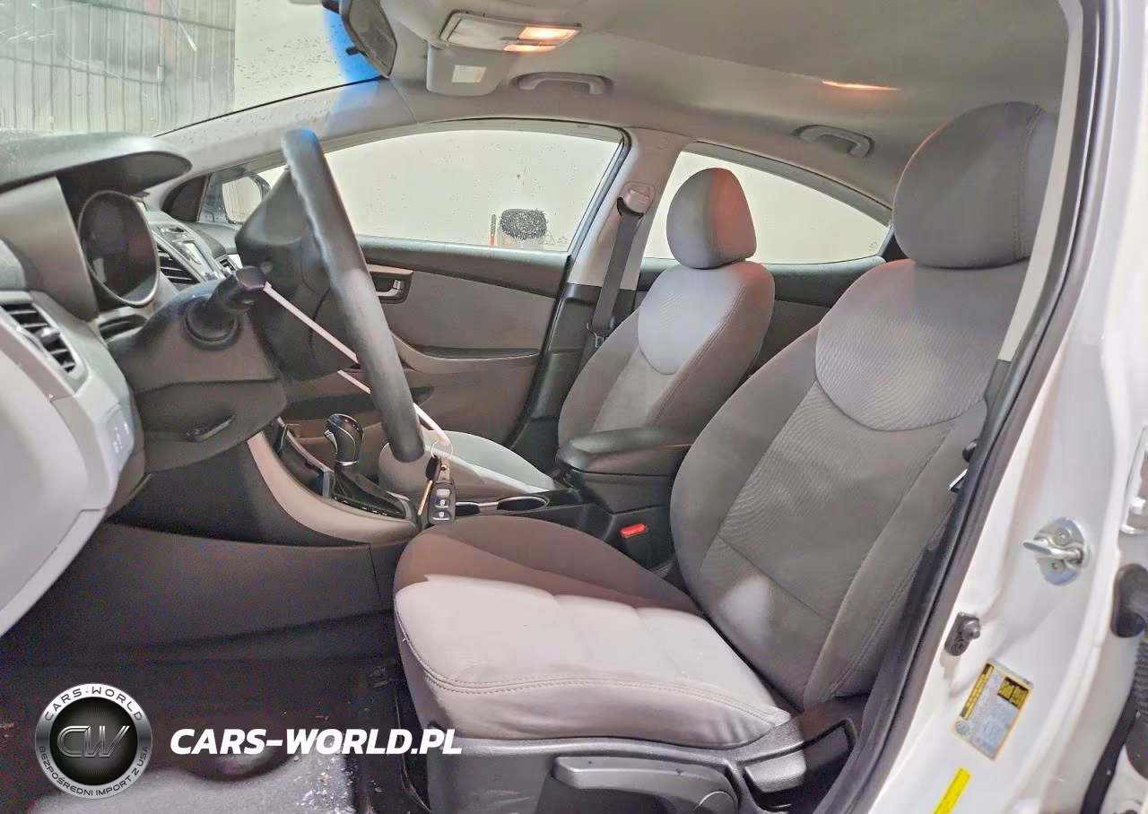 2016 Hyundai Elantra Se VIN:5NPDH4AE6GH710092 - 7