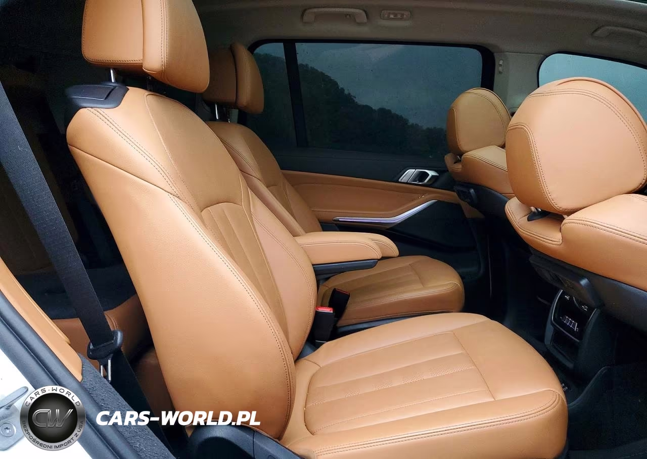 2022 BMW X7 VIN:5UXCW2C02N9L92158 - 11