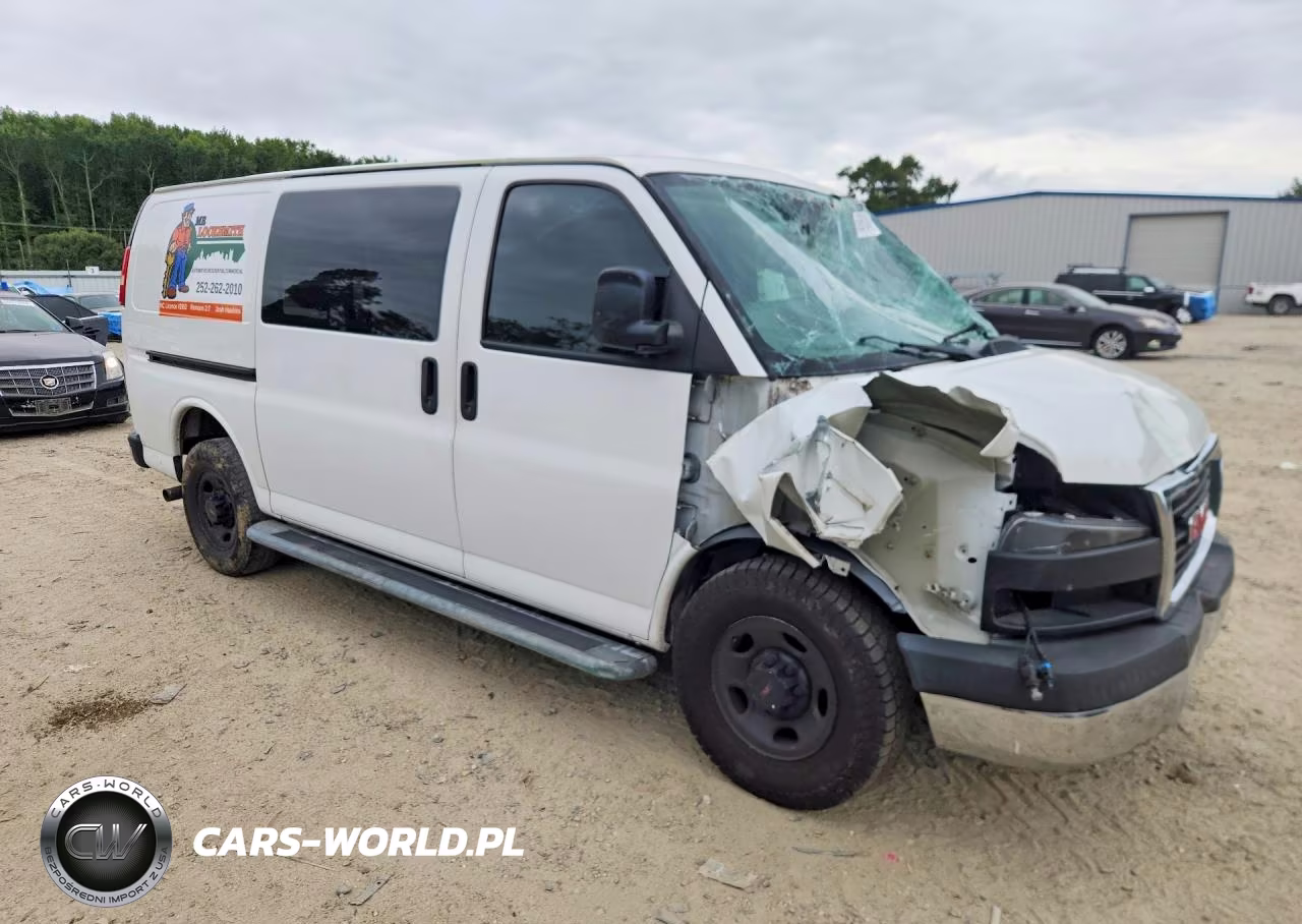 2018 GMC Savana 2500 Delivery Van VIN:1GTW7AFG0J1909867 - 4