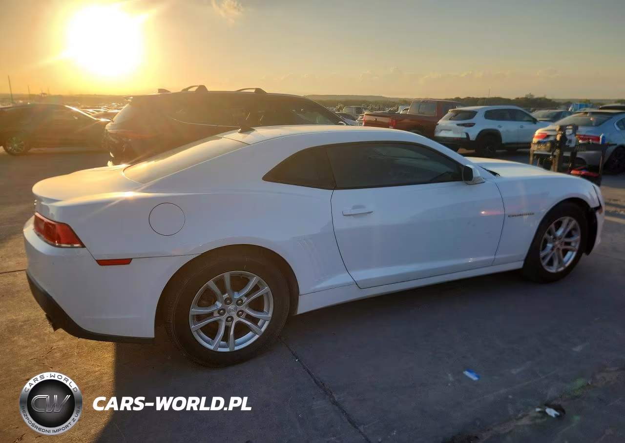 2015 Chevrolet Camaro Ls VIN:2G1FB1E33F9106365 - 3