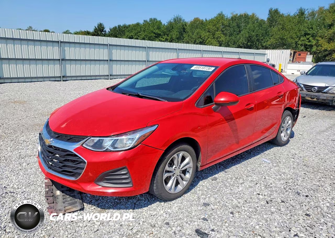2019 Chevrolet Cruze Ls – zdjęcie 1 z 12