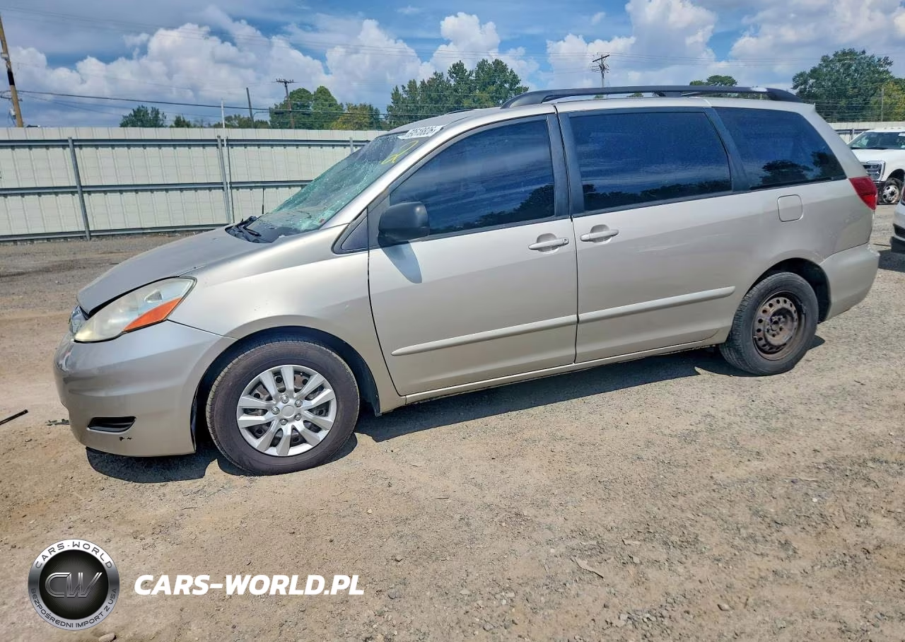 2009 Toyota Sienna Ce 8-Passenger – zdjęcie 1 z 13