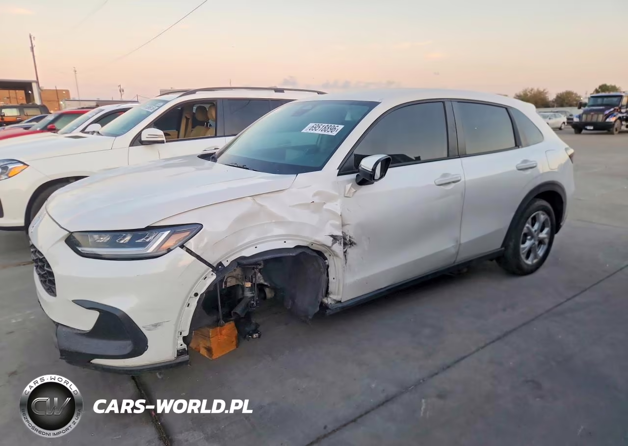 2025 Honda Hr-V Lx VIN:3CZRZ1H30SM737940 - 1