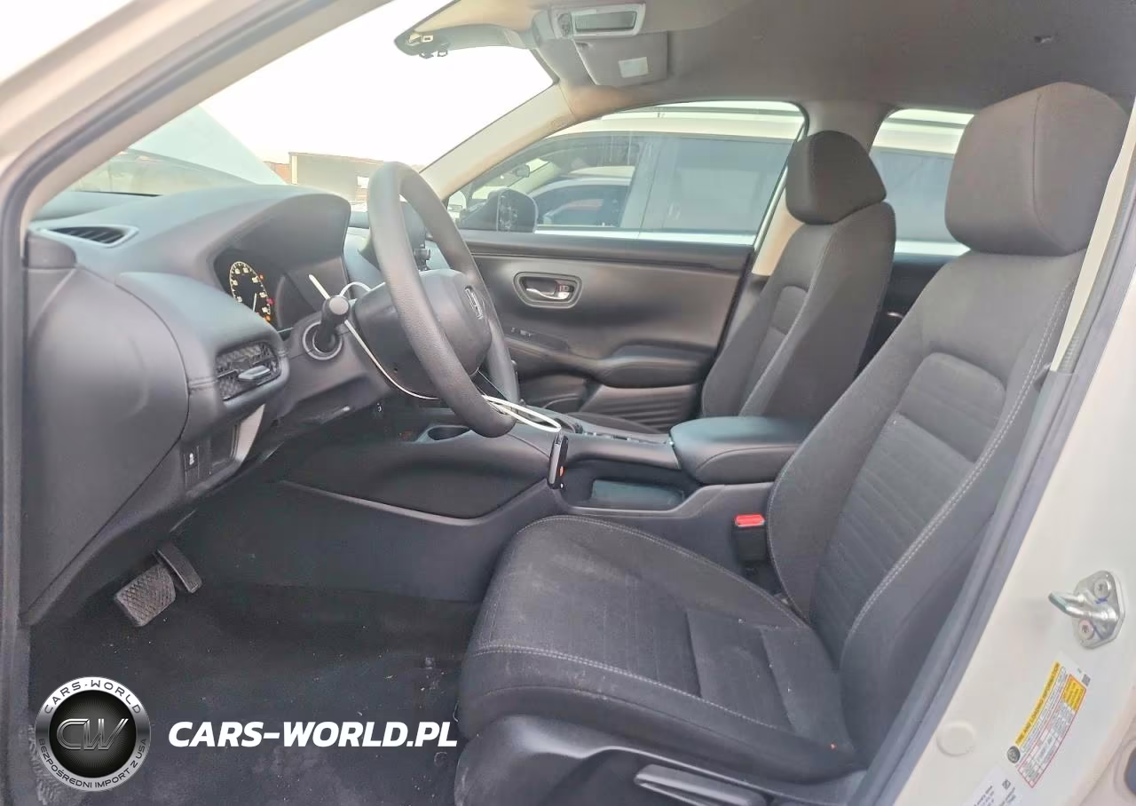 2025 Honda Hr-V Lx VIN:3CZRZ1H30SM737940 - 7