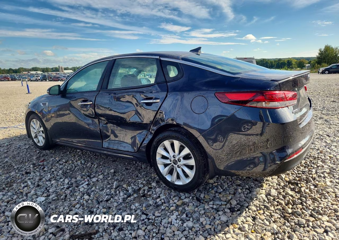 2018 Kia Optima S VIN:5XXGT4L33JG232997 - 2