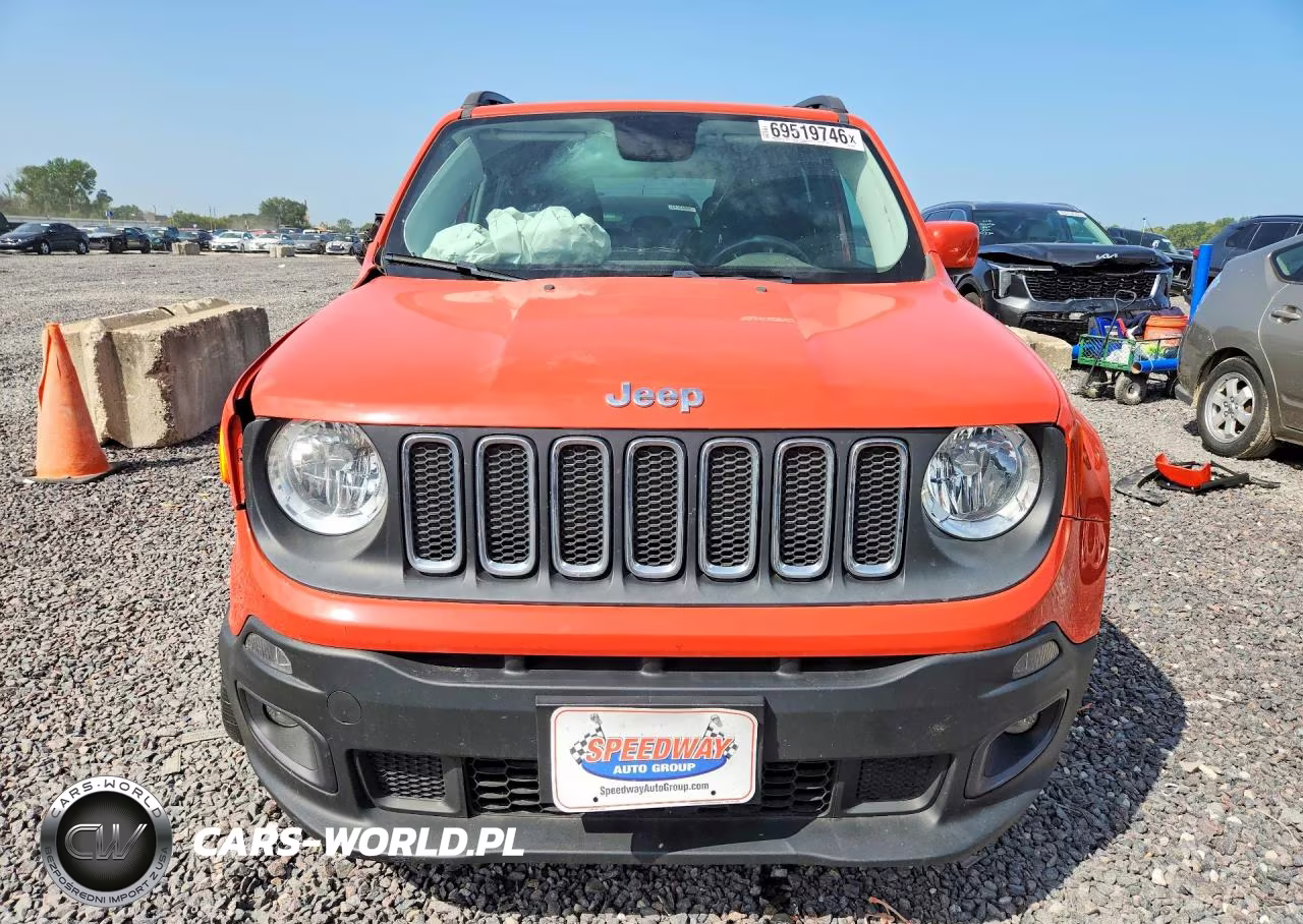2015 Jeep Renegade Latitude VIN:ZACCJABT1FPB86593 - 5
