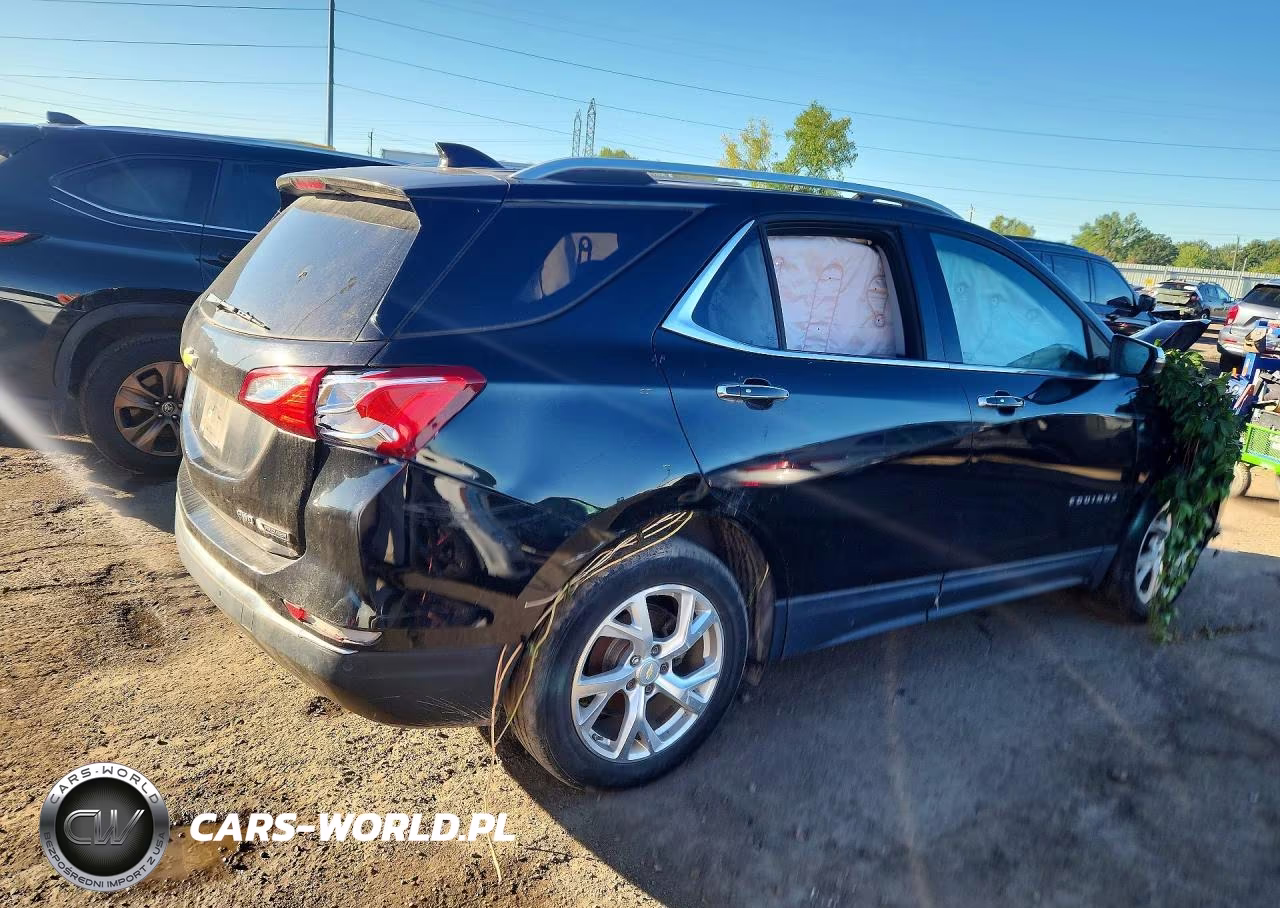 2018 Chevrolet Equinox Premier VIN:2GNAXVEV0J6324082 - 3