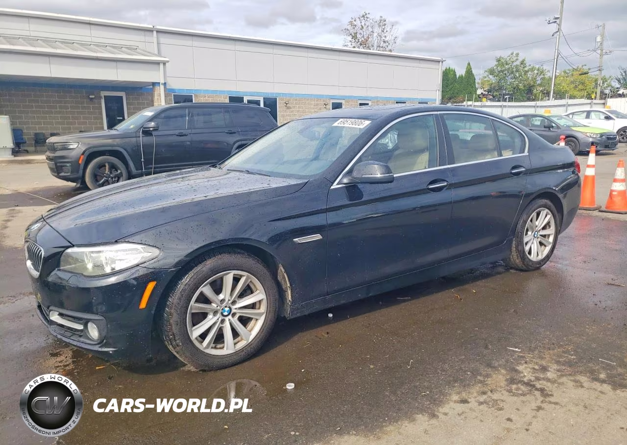 2016 BMW 528 Xi VIN:WBA5A7C50GG643482 - 1