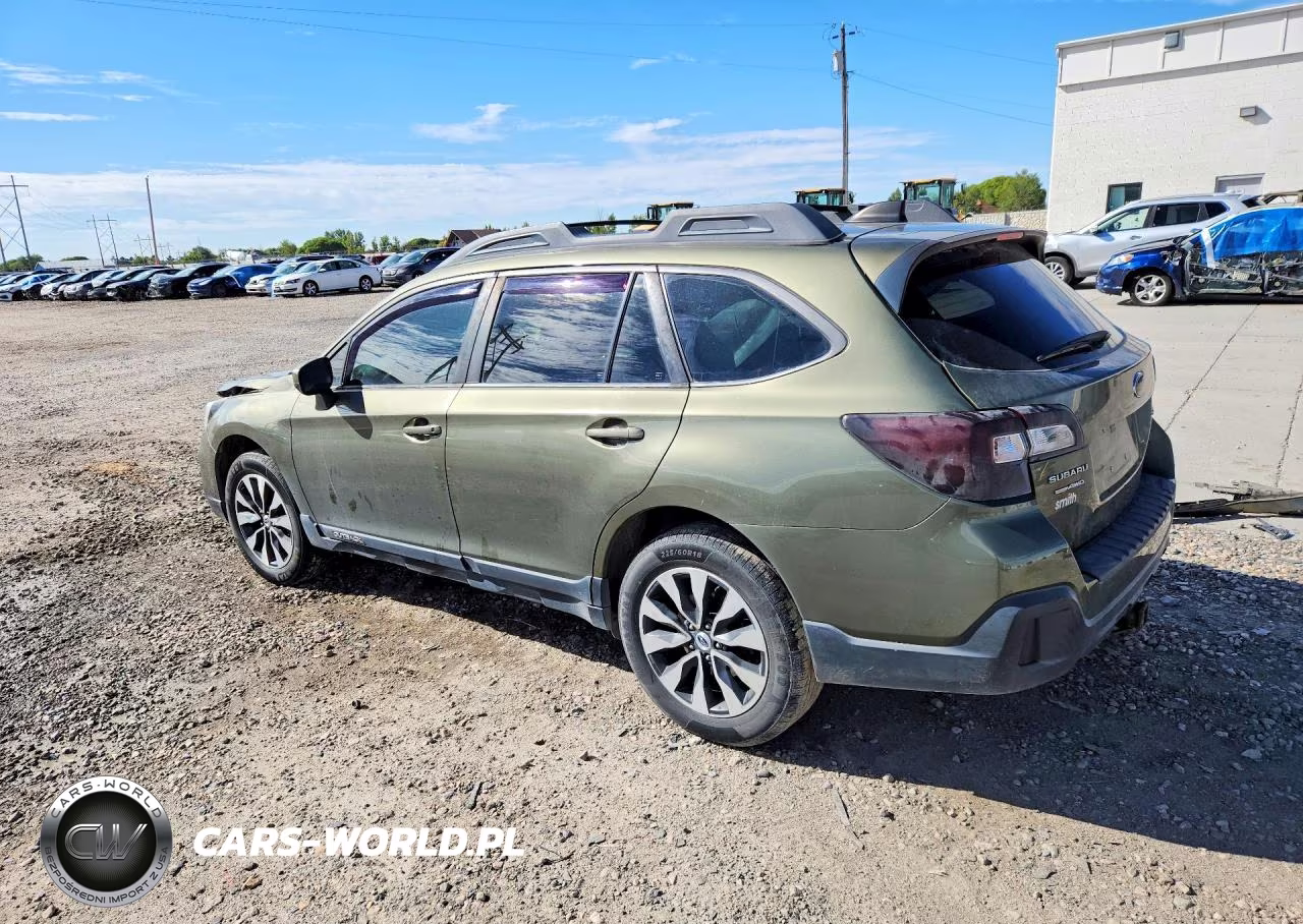 2018 Subaru Outback 2.5I Premium VIN:4S4BSACC0J3259291 - 2