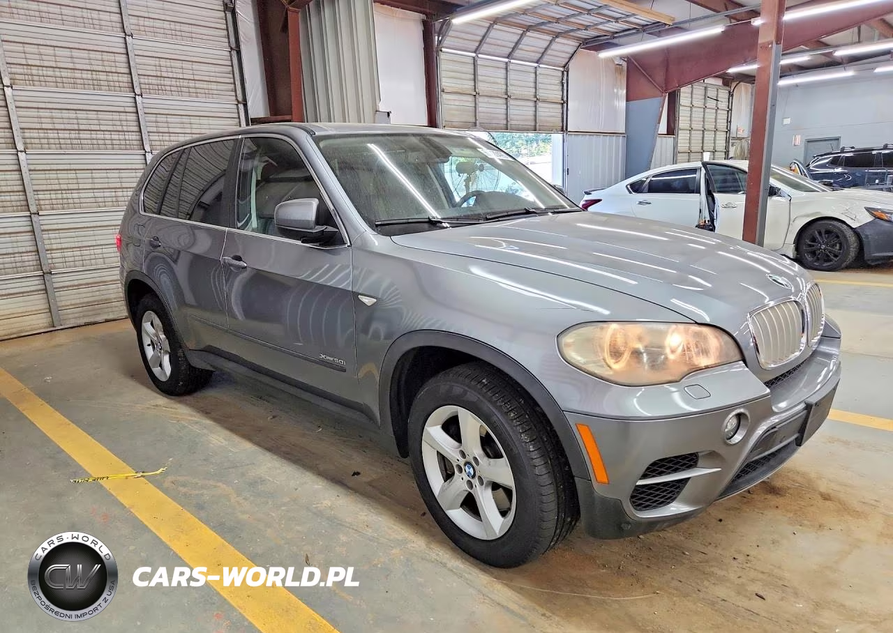 2011 BMW X5 xDrive50I VIN:5UXZV8C55BL419427 - 4