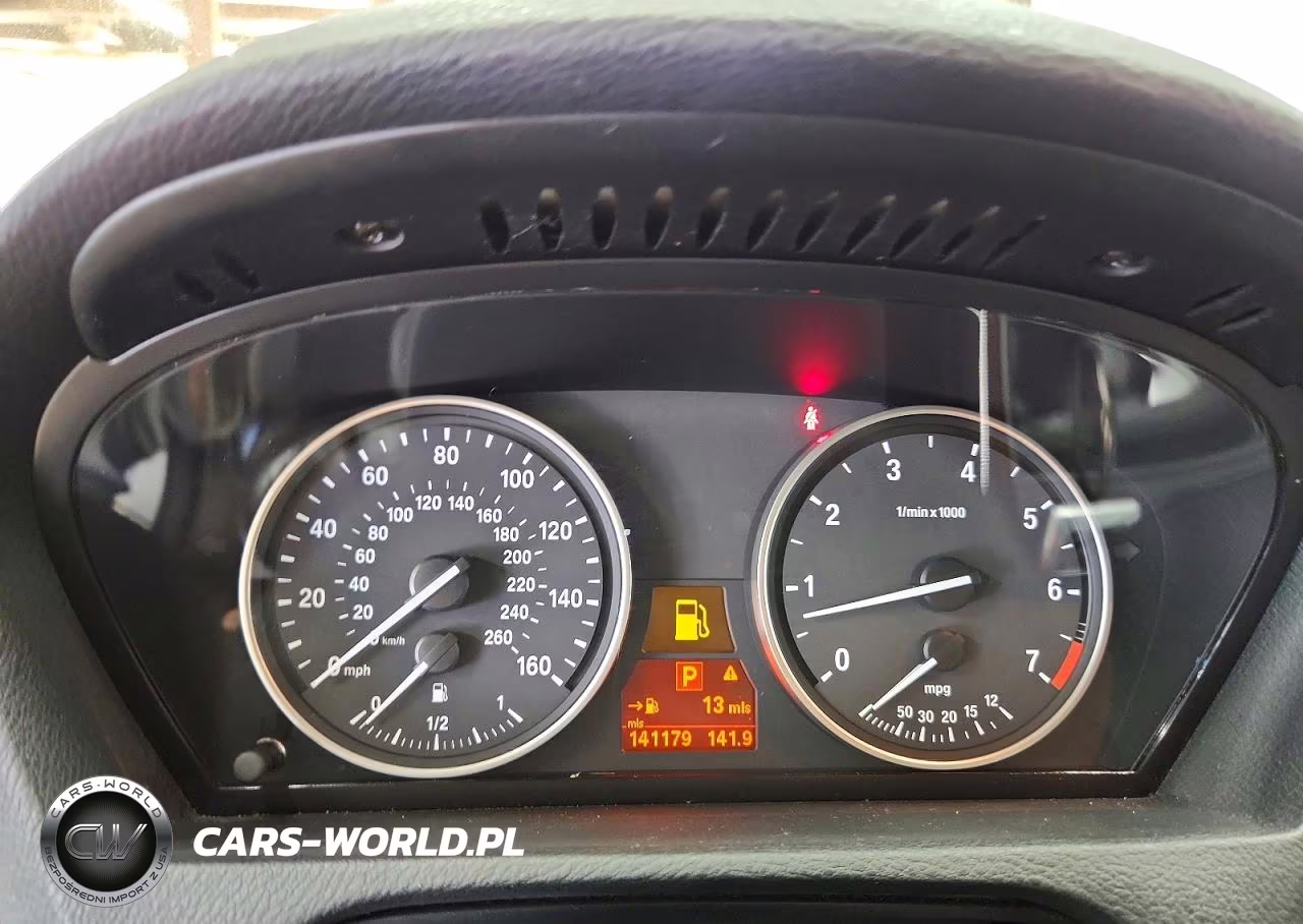 2011 BMW X5 xDrive50I VIN:5UXZV8C55BL419427 - 9