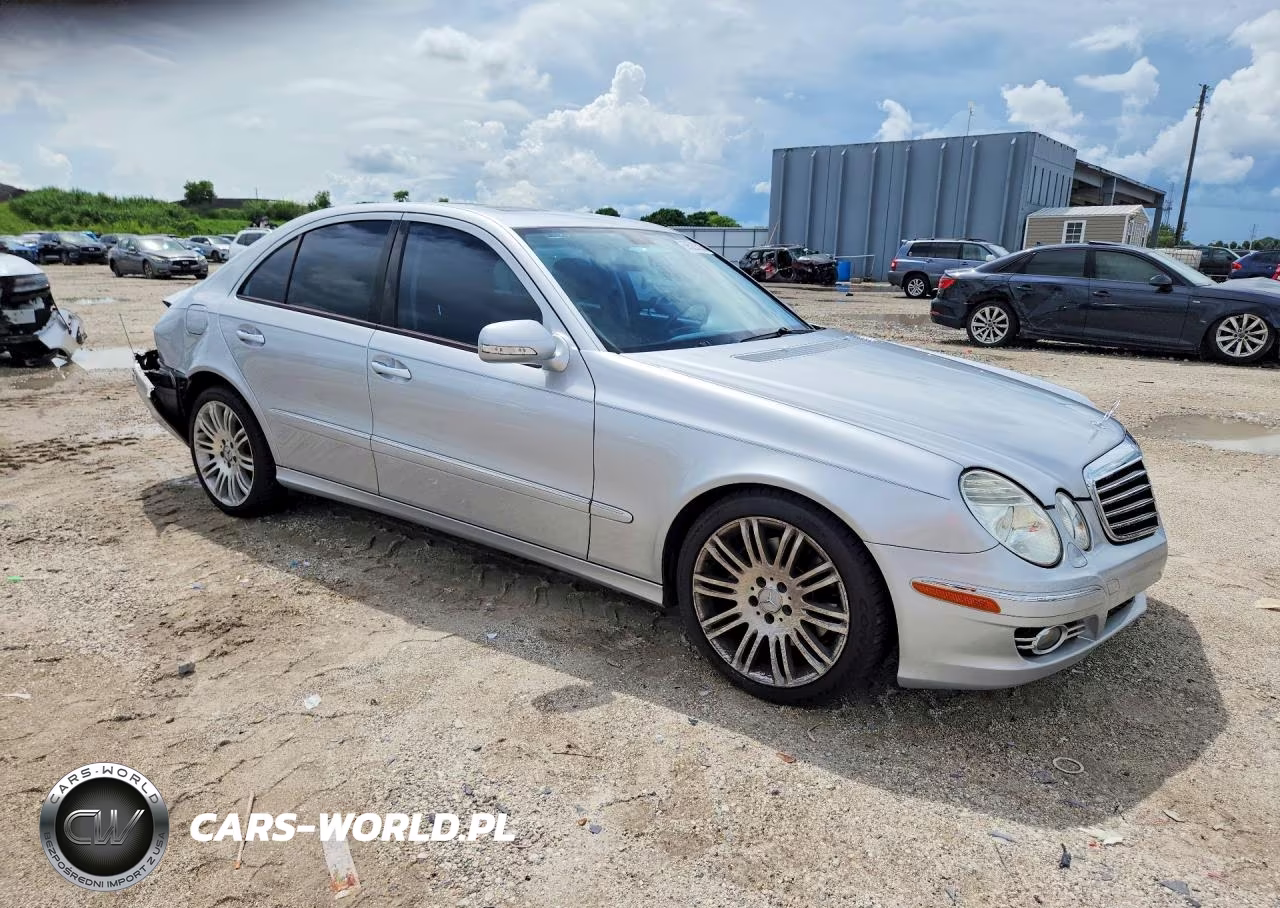 2007 Mercedes-Benz E-Class E550 VIN:WDBUF72X47B054787 - 4