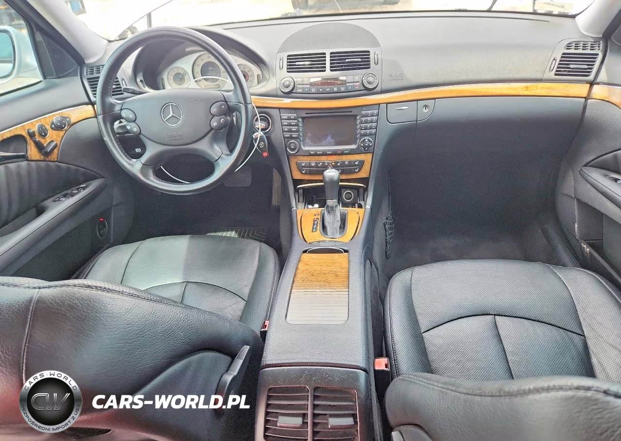 2007 Mercedes-Benz E-Class E550 VIN:WDBUF72X47B054787 - 8