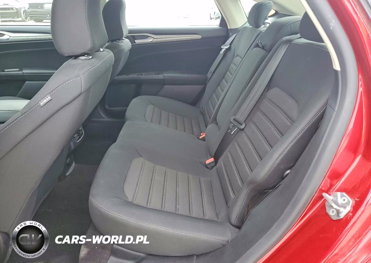 2020 Ford Fusion Se VIN:3FA6P0HDXLR186248 - 10