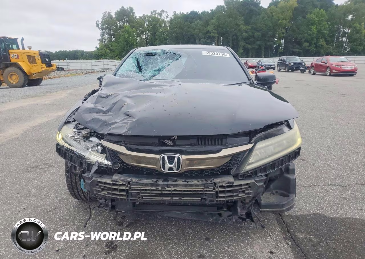 2017 Honda Accord Touring VIN:1HGCT2B00HA003128 - 5
