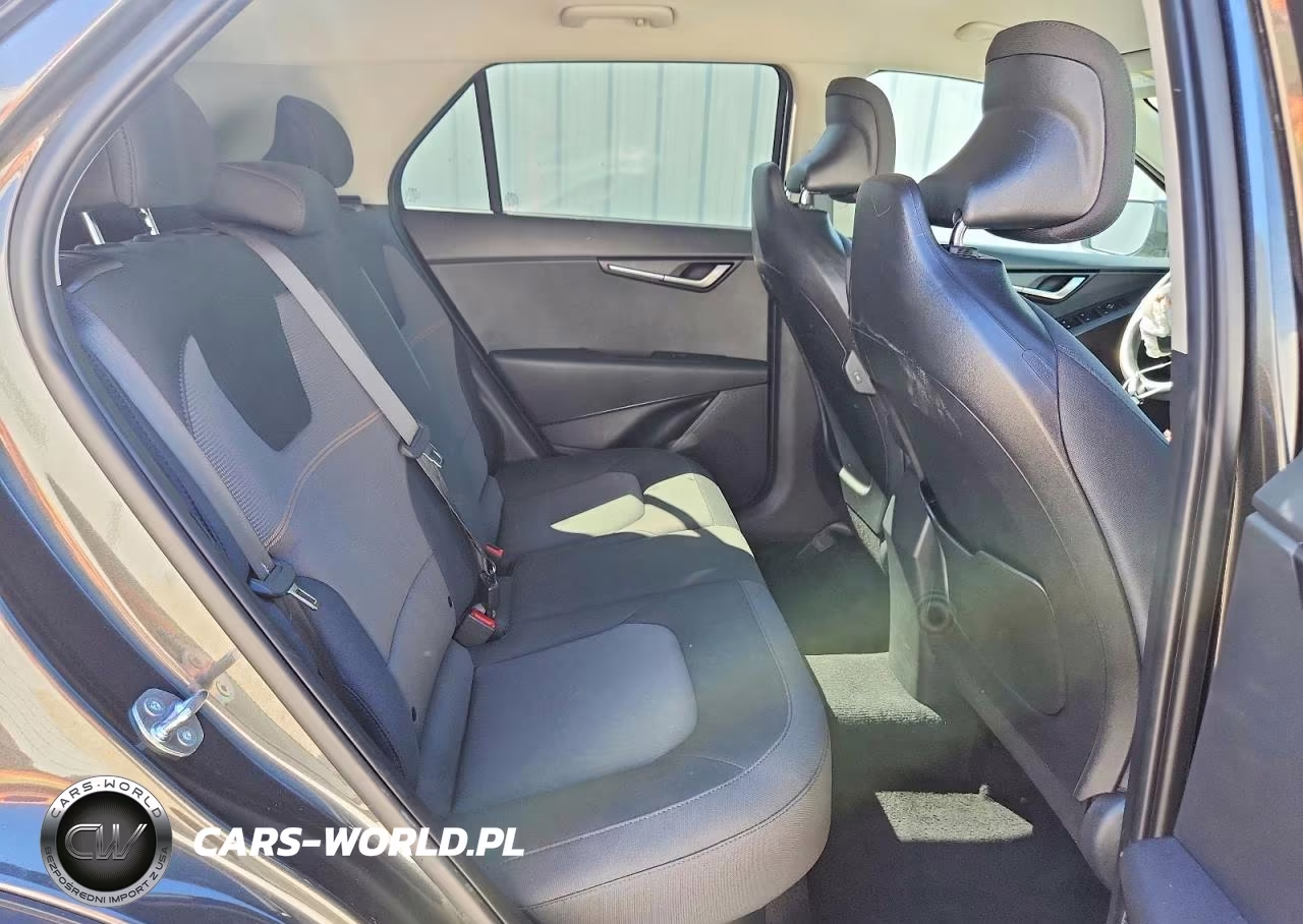 2026 Kia Niro Lx VIN:KNDCP3LE3T5335696 - 10