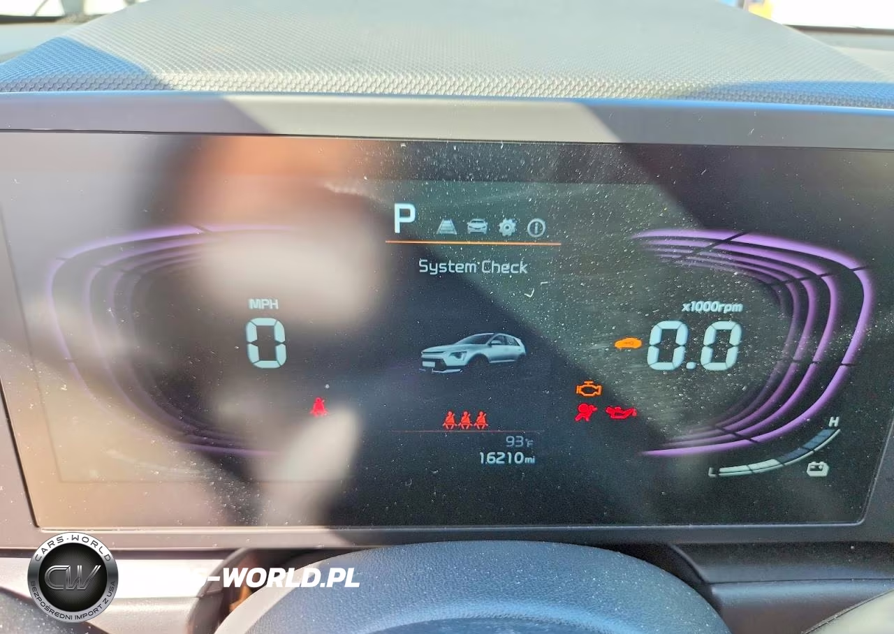 2026 Kia Niro Lx VIN:KNDCP3LE3T5335696 - 9